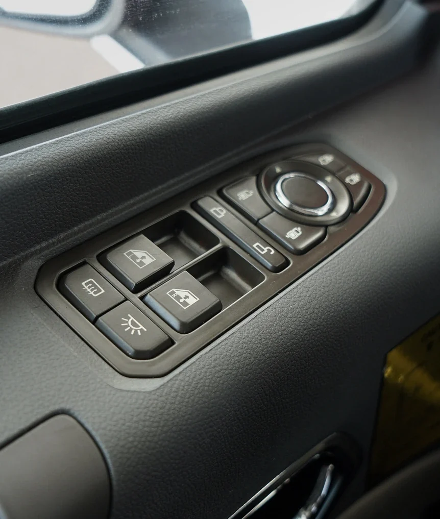 HOWO MAX door controls for convenient operation